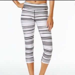 Striped Tommy Hilfiger Capris Workout Leggings